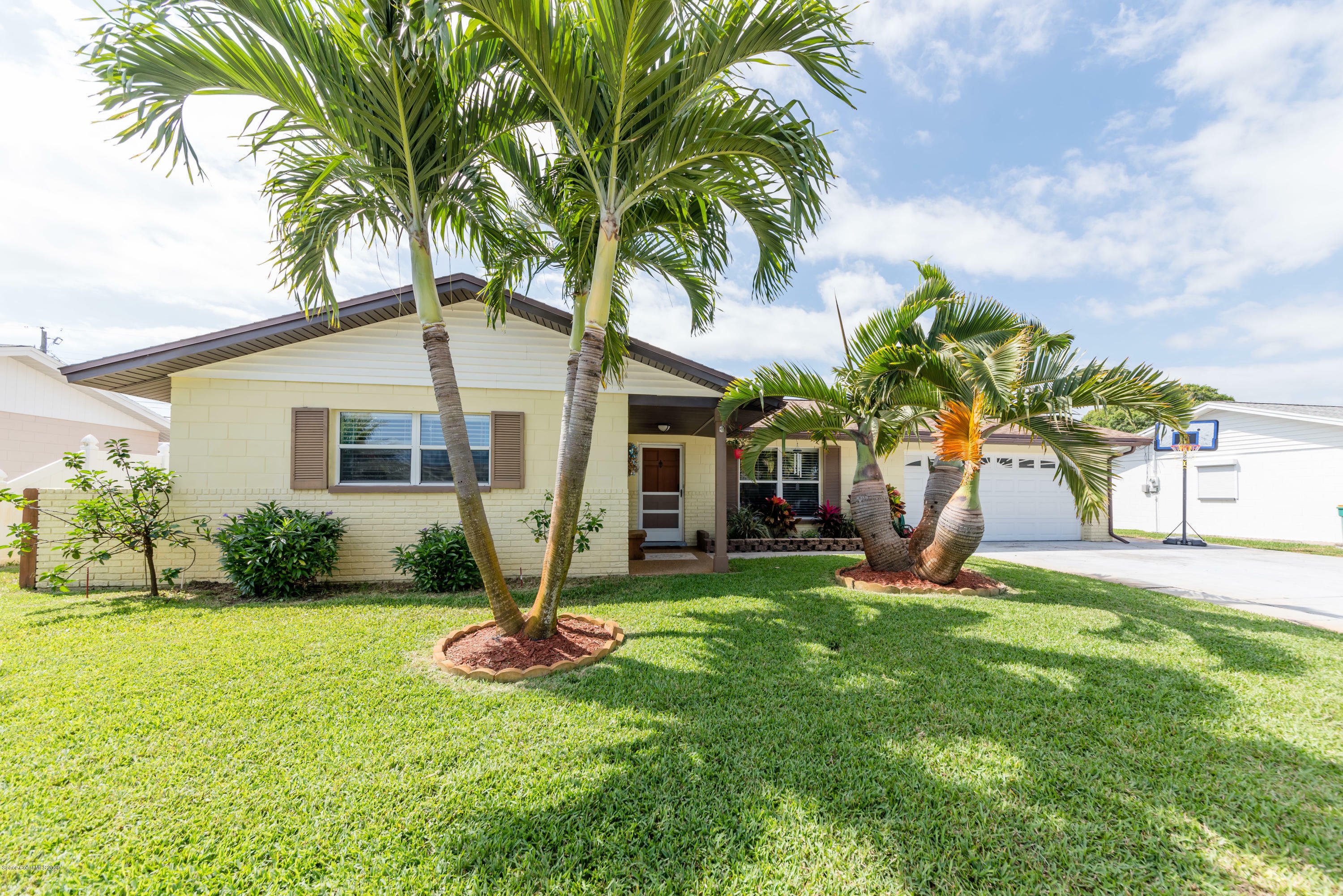 Property Photo:  2419 Colony Drive  FL 32935 