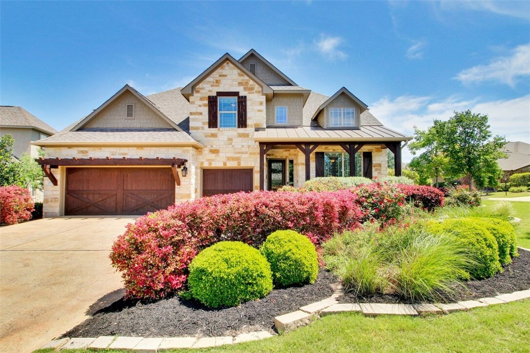 Property Photo:  201 Tavish Trail  TX 78738 