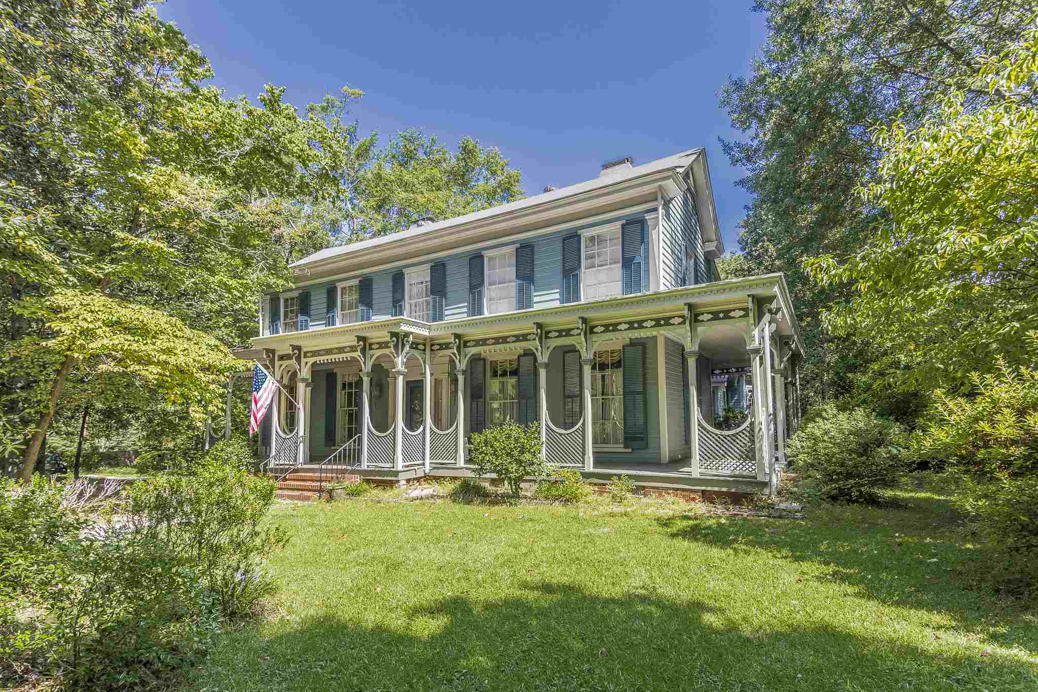 Property Photo: 205 West Broad Street GA 30642