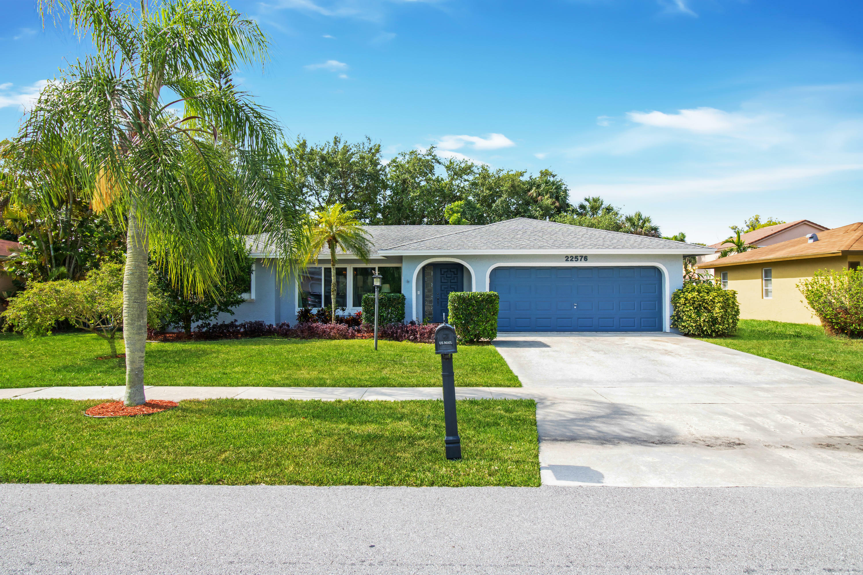 Property Photo:  22576 Lanyard Street  FL 33428 