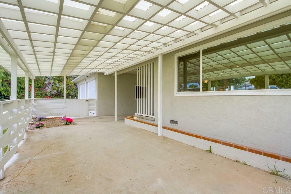 Property Photo:  1541 Bakersfield St  CA 91945 