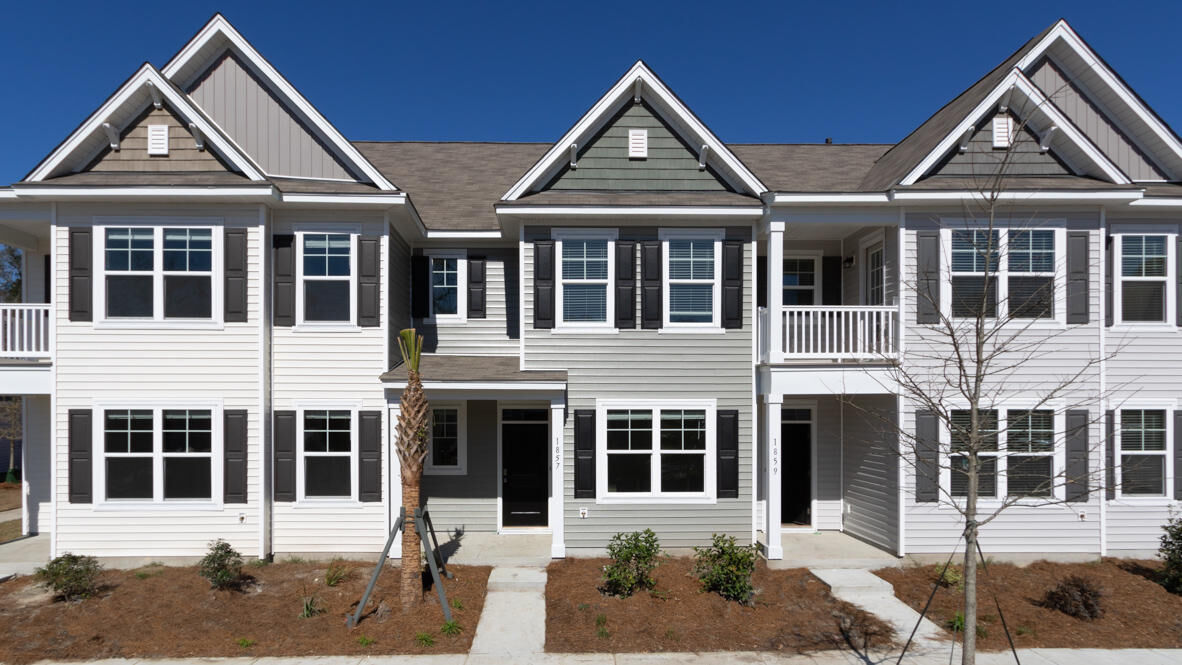 Property Photo:  2656 Alamanda Drive  SC 29455 