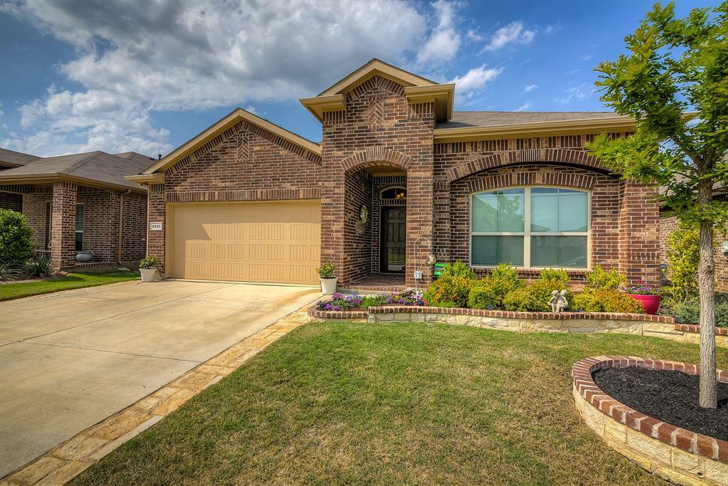 Property Photo: 2421 Boot Jack Road TX 76177