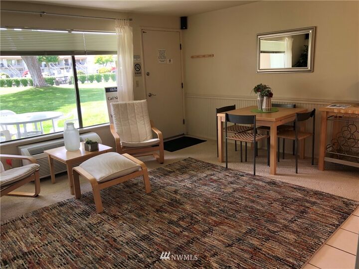 Property Photo:  8903  Crescent Bar Road NW 105  WA 98848 