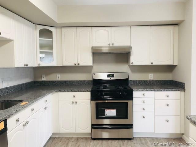 Property Photo:  67 Harbour Close 67  CT 06519 