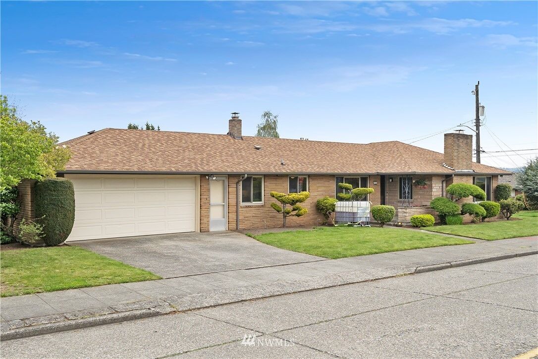 Property Photo:  6318 S Prentice Street  WA 98178 