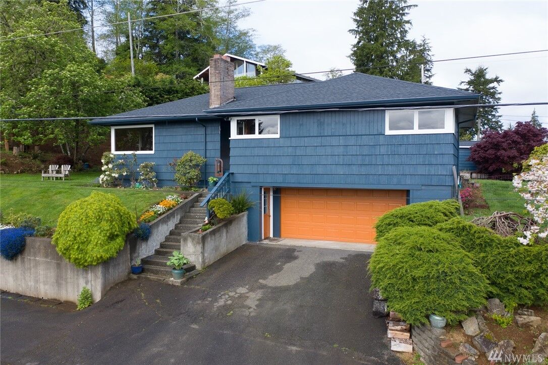 Property Photo:  191 Prospect Ave  WA 98550 