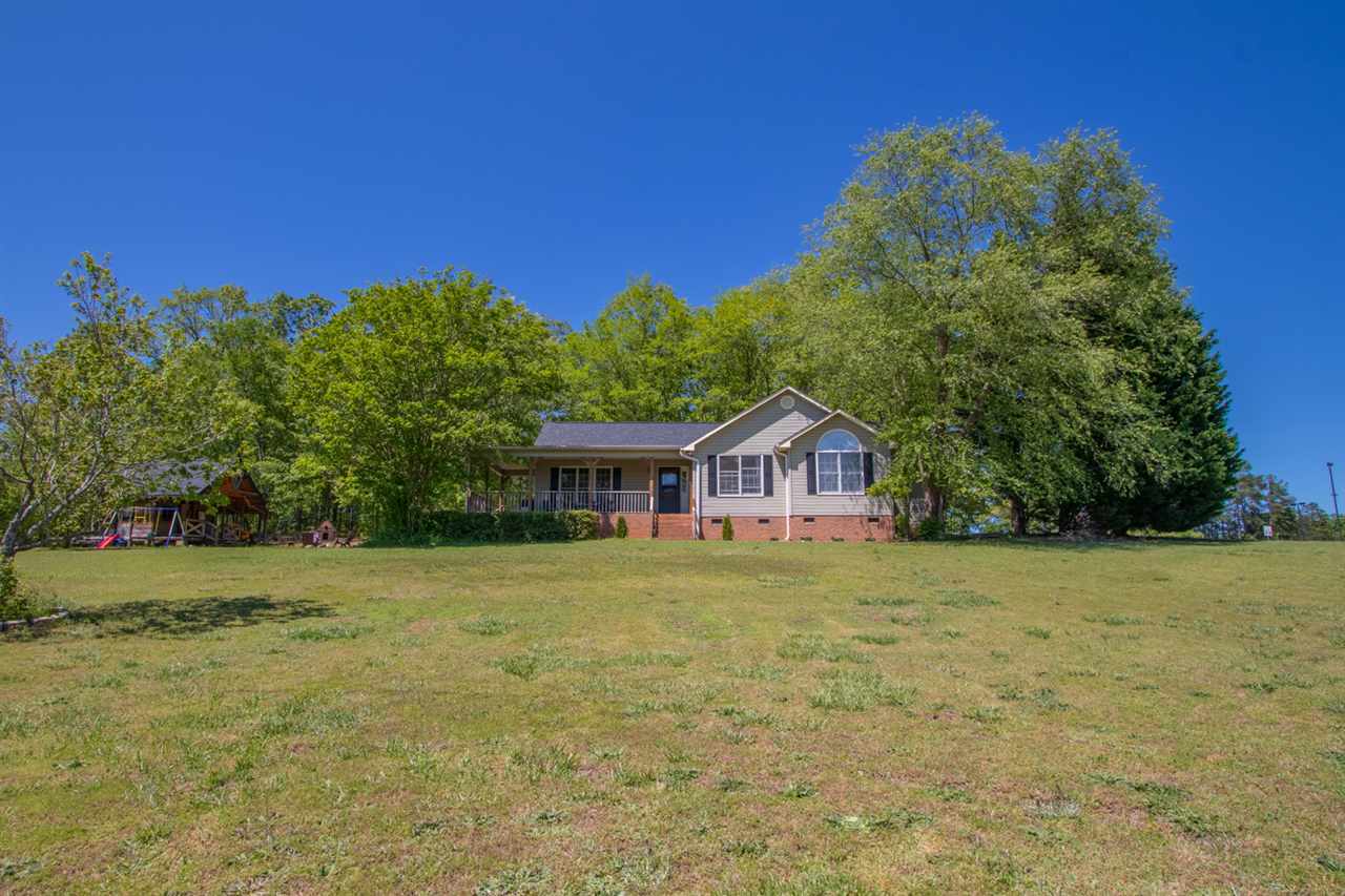 Property Photo:  501 Buck Creek Road  SC 29323 