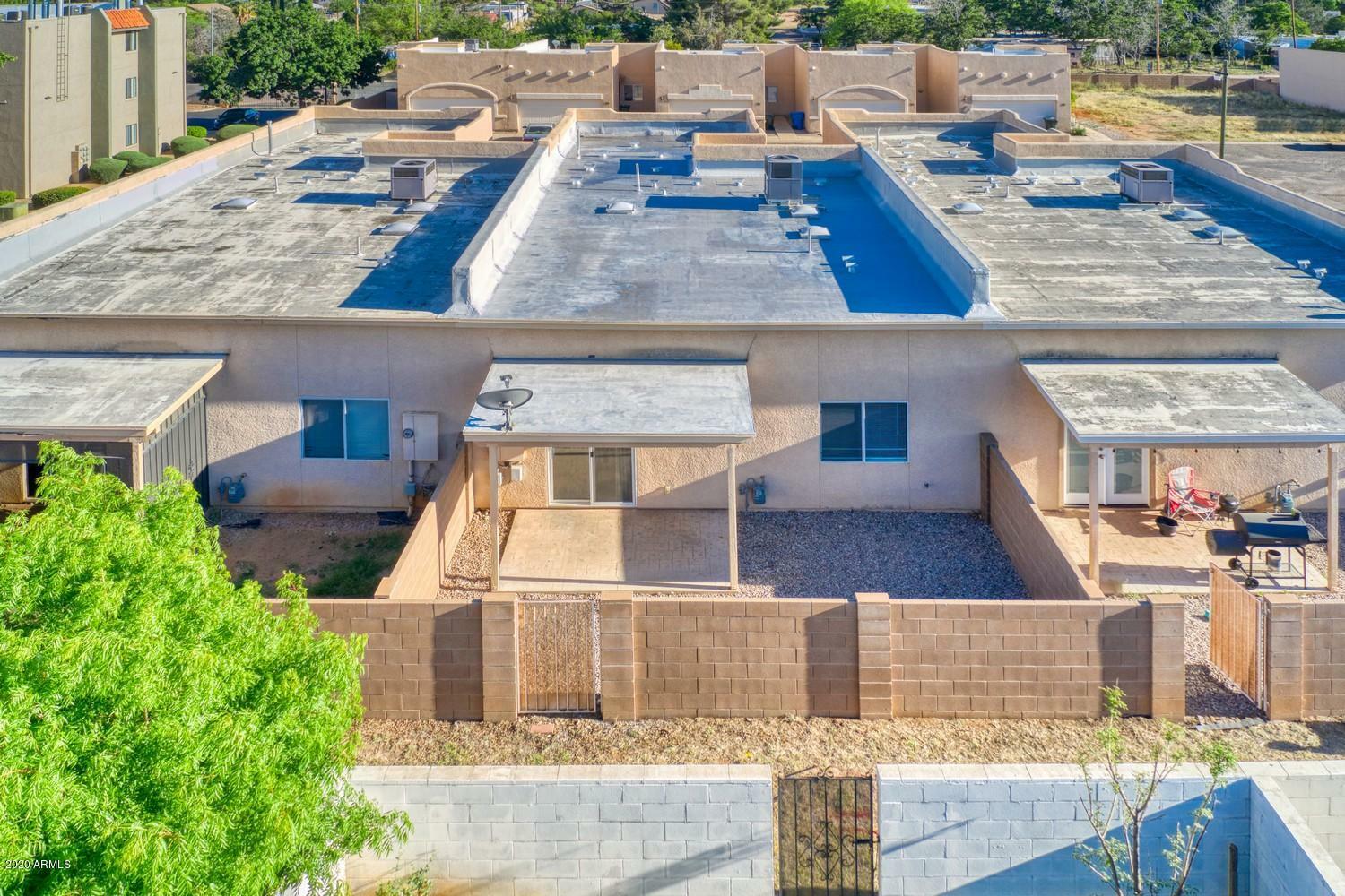 Property Photo: 403 Robin Court AZ 85635