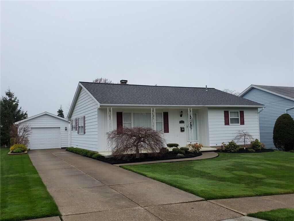 Property Photo:  4414 Magnolia Drive  PA 16504 