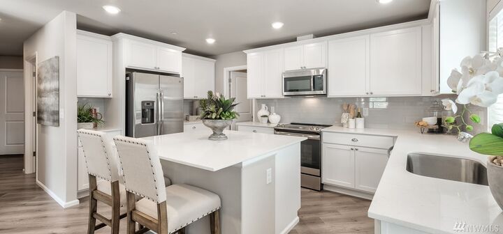 Property Photo:  17417 118th Av Ct E 389  WA 98374