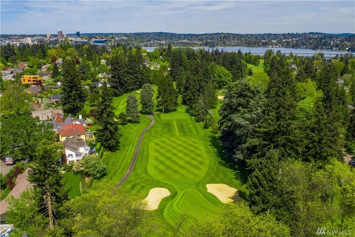 Property Photo:  1420  Broadmoor Drive E  WA 98112 