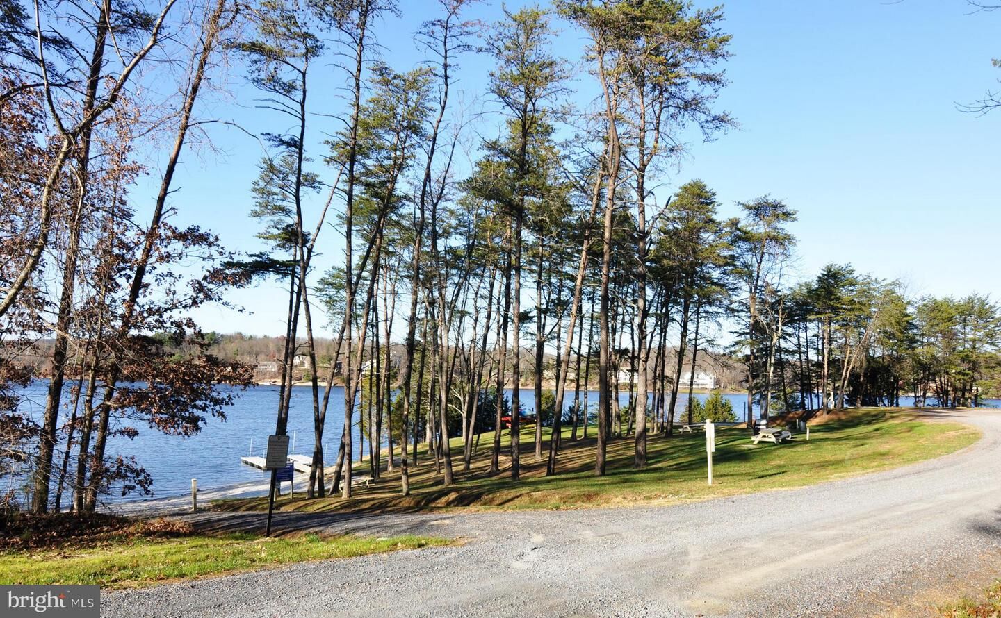 Property Photo: 502 Sleigh VA 22625