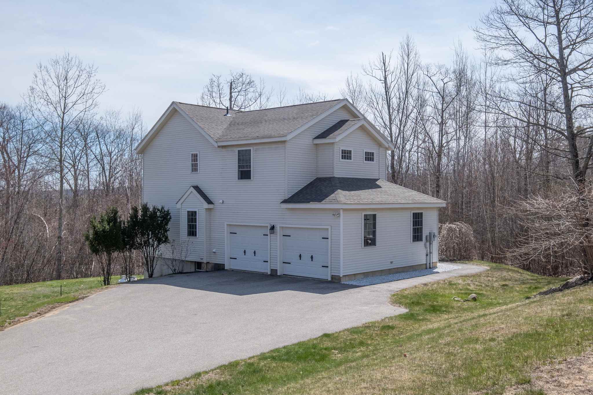 Property Photo:  9 Tallwood Drive  NH 03276 