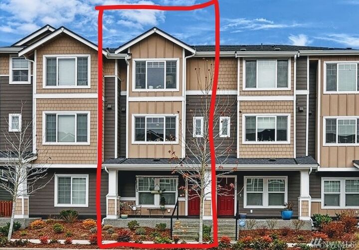 Property Photo: 3338 31st Drive WA 98201