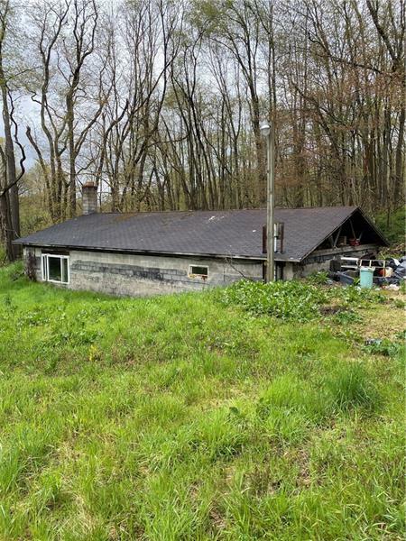 Property Photo:  7680 Lamor Rd.  PA 16137 