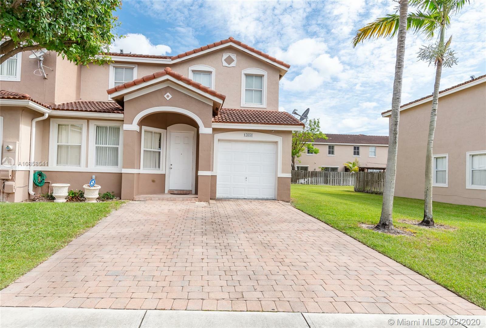 Property Photo:  13851 SW 274th Ter 13851  FL 33032 