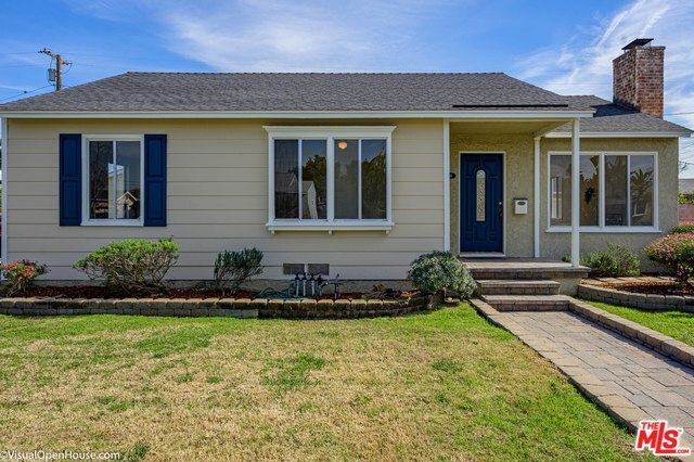 Property Photo:  4516 Walnut Ave  CA 90807 