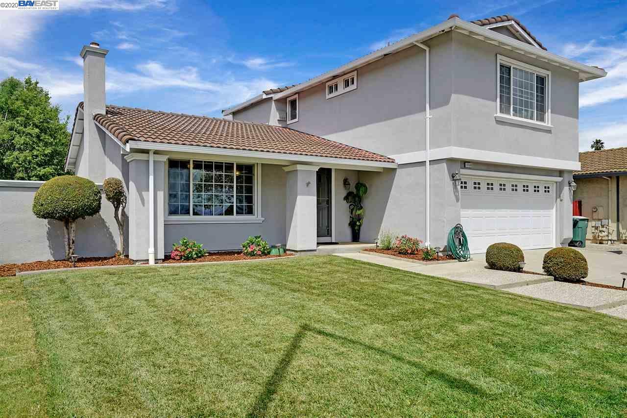 Property Photo:  33508 Sherman Dr  CA 94587 