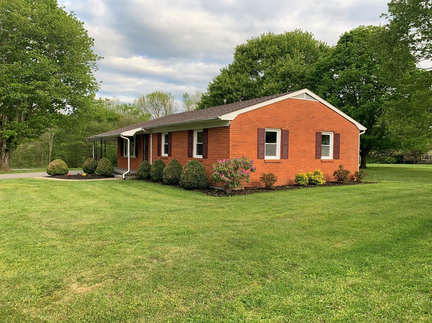 Property Photo: 366 Joyce Court KY 40484