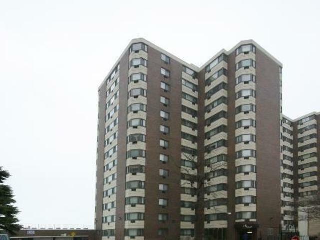 Property Photo:  7337 South South Shore Drive South 1419  IL 60649 