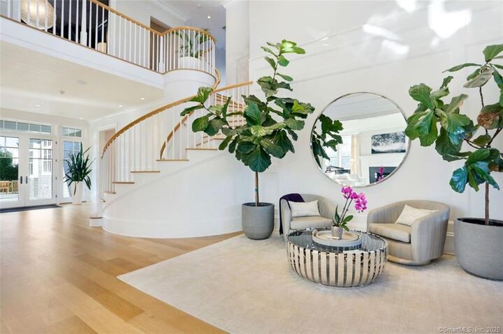 176 Shore Road  Greenwich CT 06870 photo