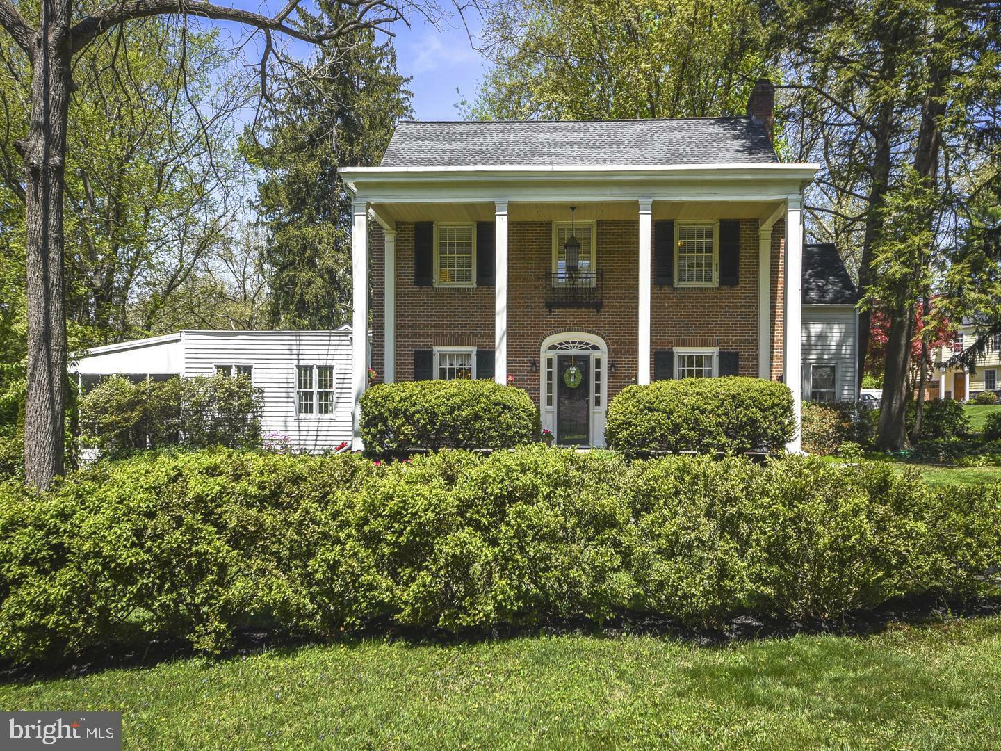 Property Photo: 6 Orchard Way PA 19067