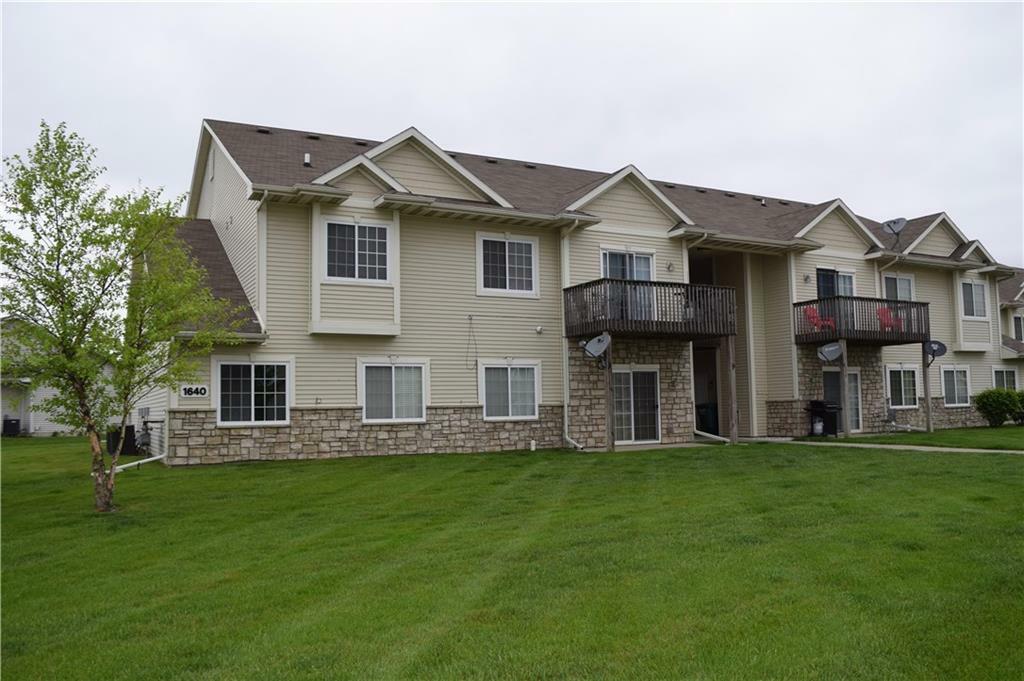 Property Photo:  1640 NW Prairie Lakes Drive 4  IA 50023 