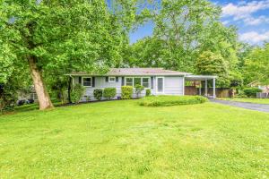 Property Photo:  1208 Huntington Rd  TN 37919 