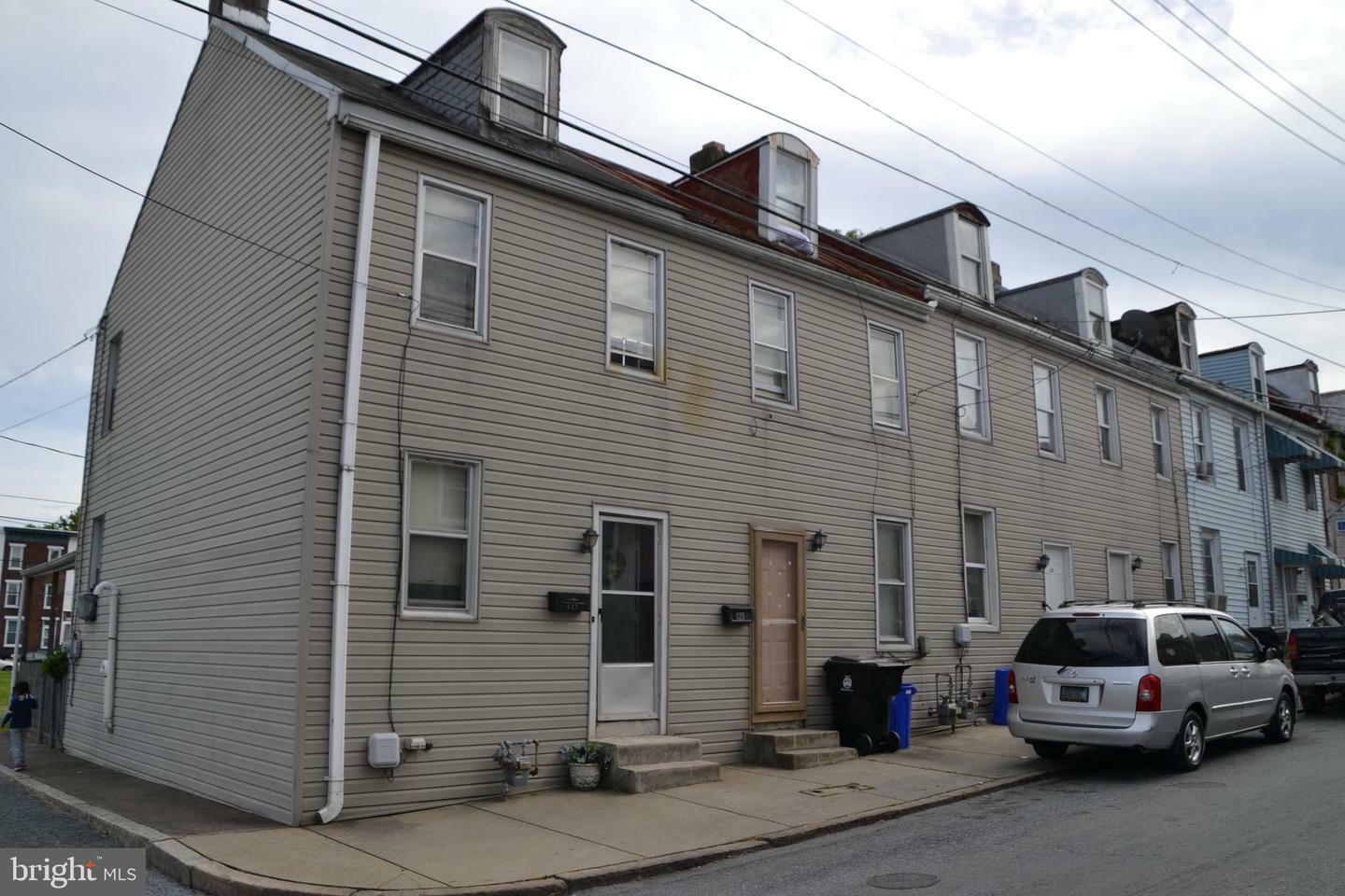 Property Photo: 623 Dauphin Street PA 17103