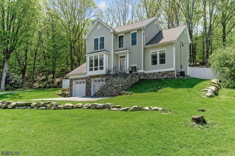 Property Photo: 30 Park Rd NJ 07871