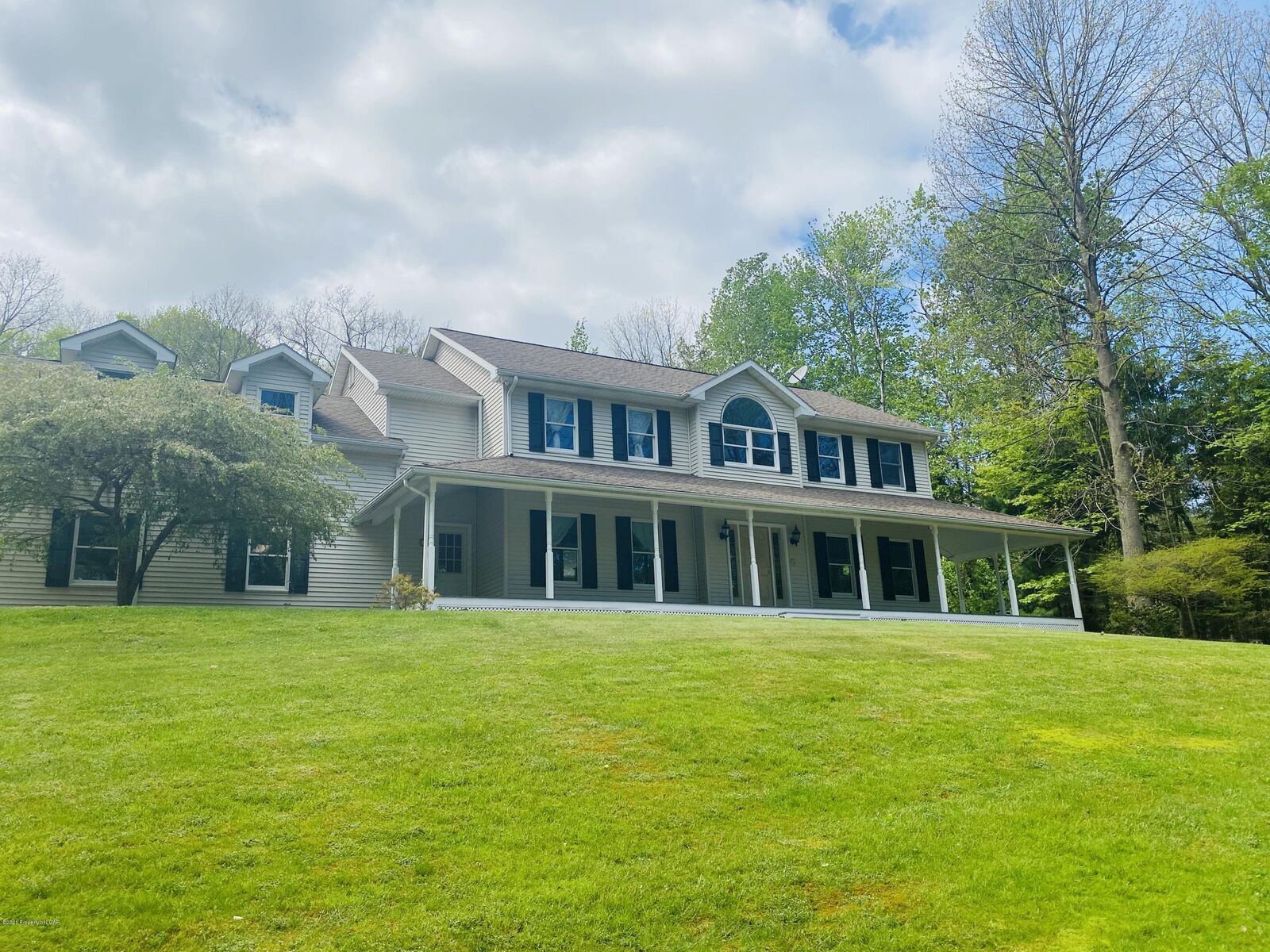 Property Photo: 9 Stone Street PA 18618