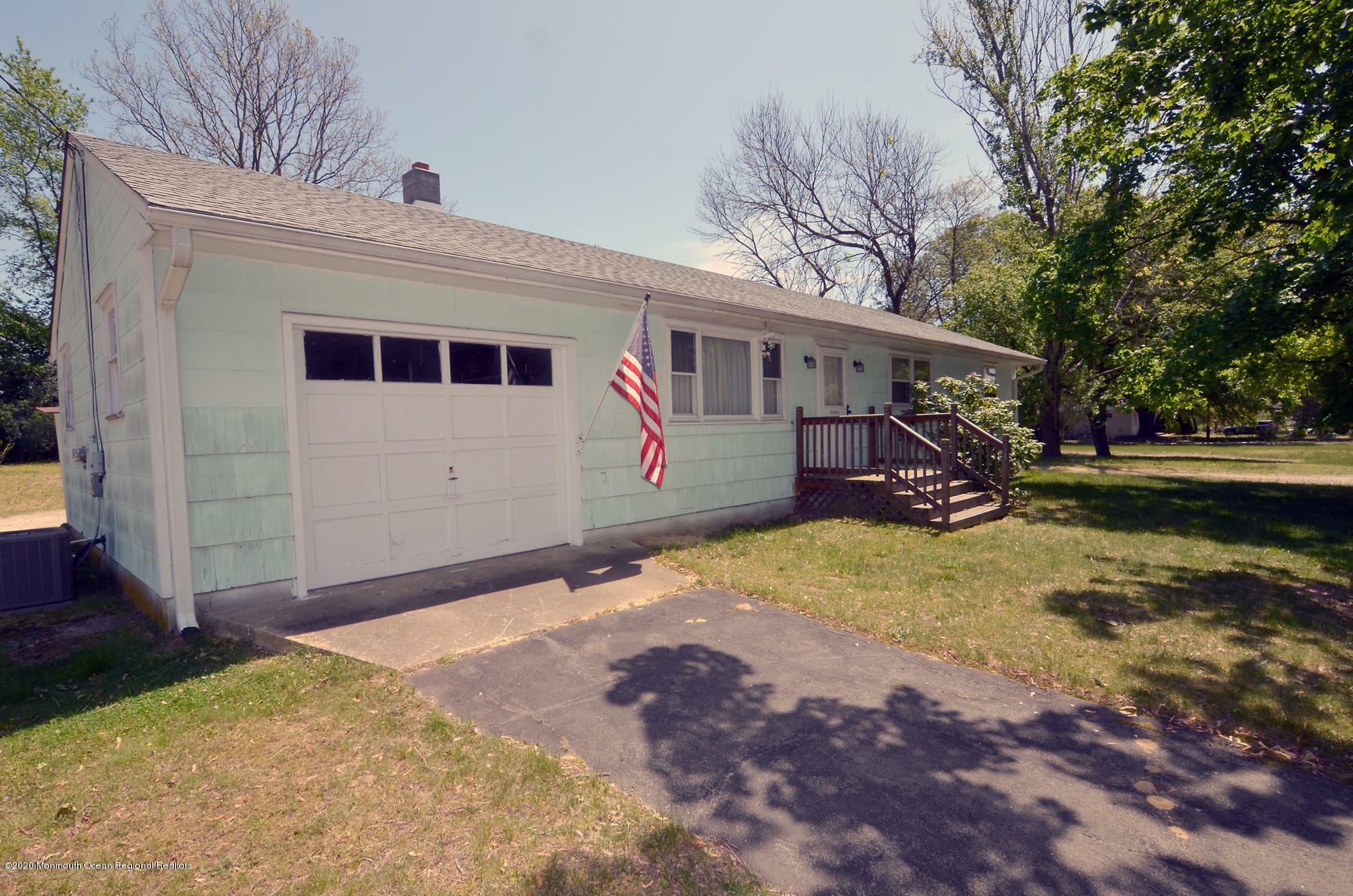 Property Photo:  165 Archertown Road  NJ 08533 