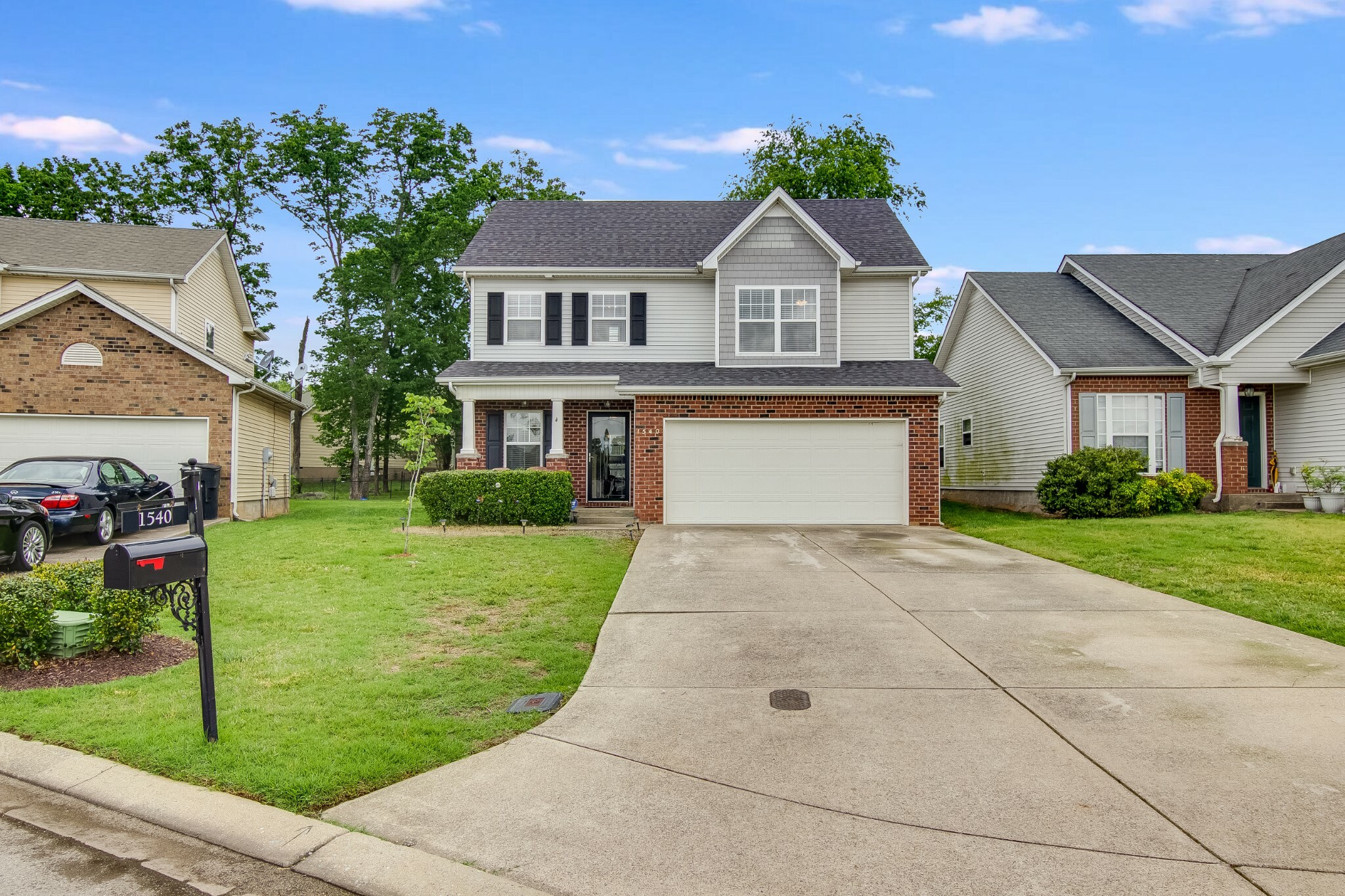 Property Photo:  1540 Beaconcrest Cir  TN 37128 