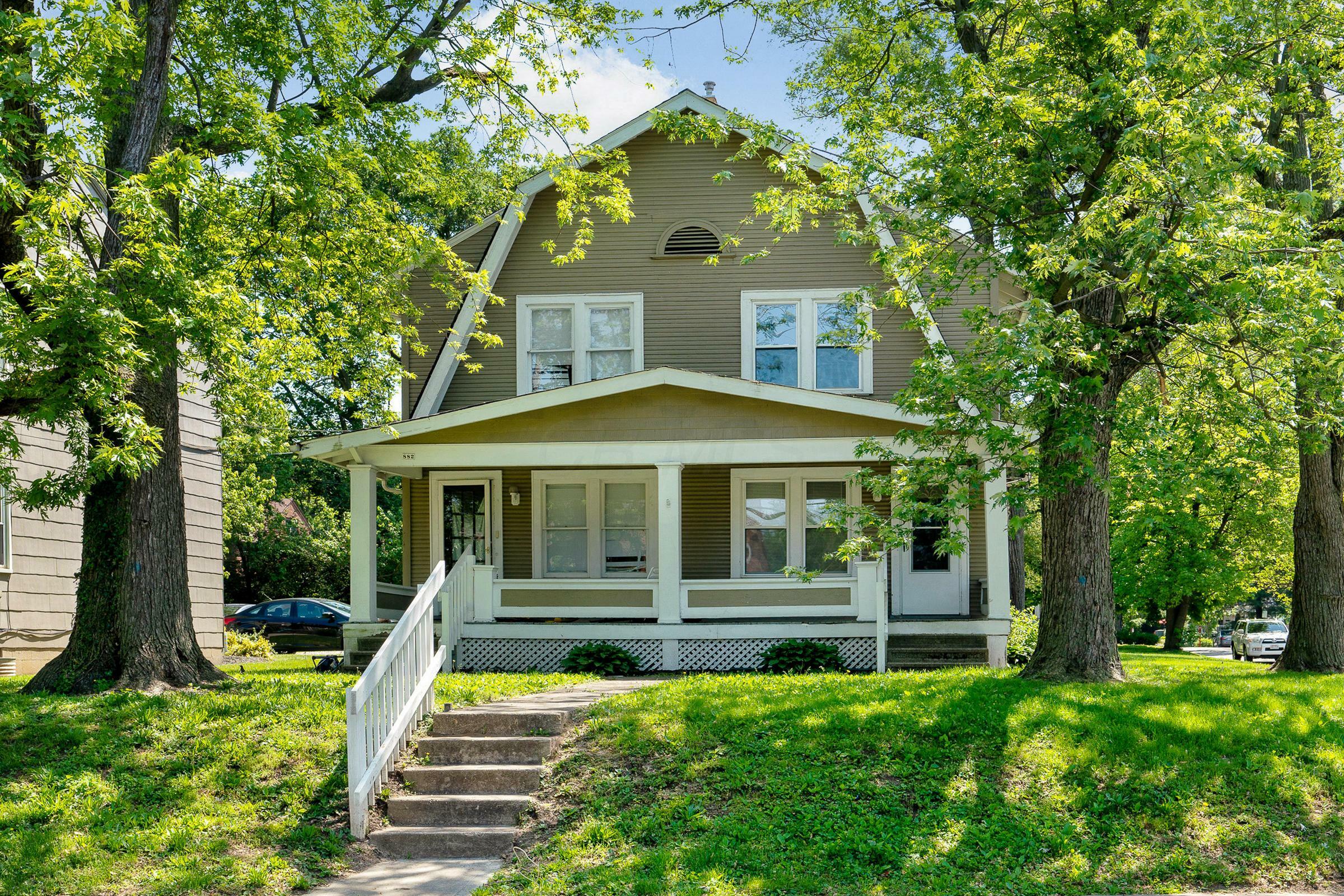 Property Photo:  882-884 Sheridan Avenue  OH 43209 