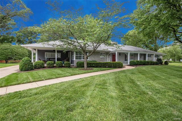10507 Mimosa Lane  St Louis  63126 photo