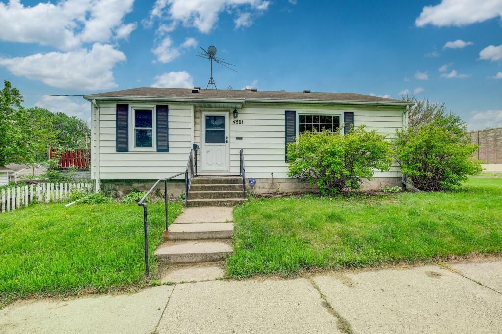 Property Photo: 4501 2nd Avenue S MN 55419