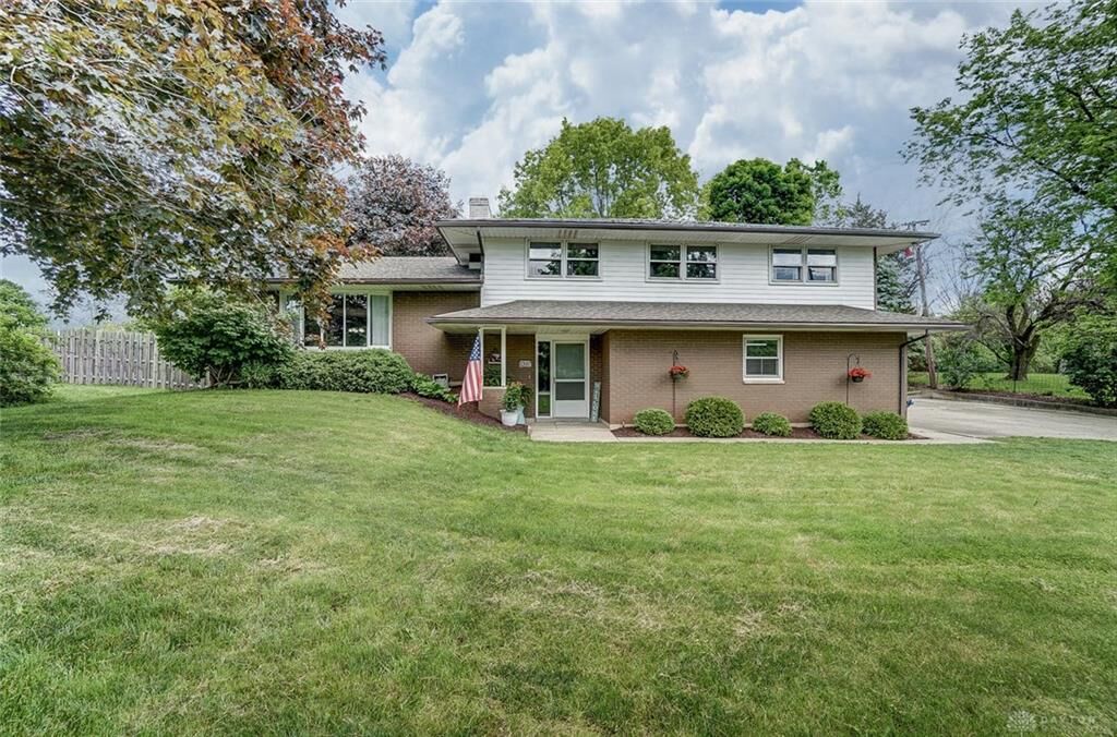 Property Photo: 6587 Wengerlawn Road OH 45309