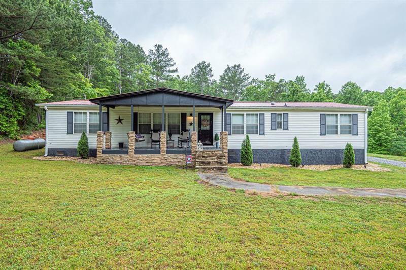 Property Photo:  1722 Hanging Dog Road  GA 30534 