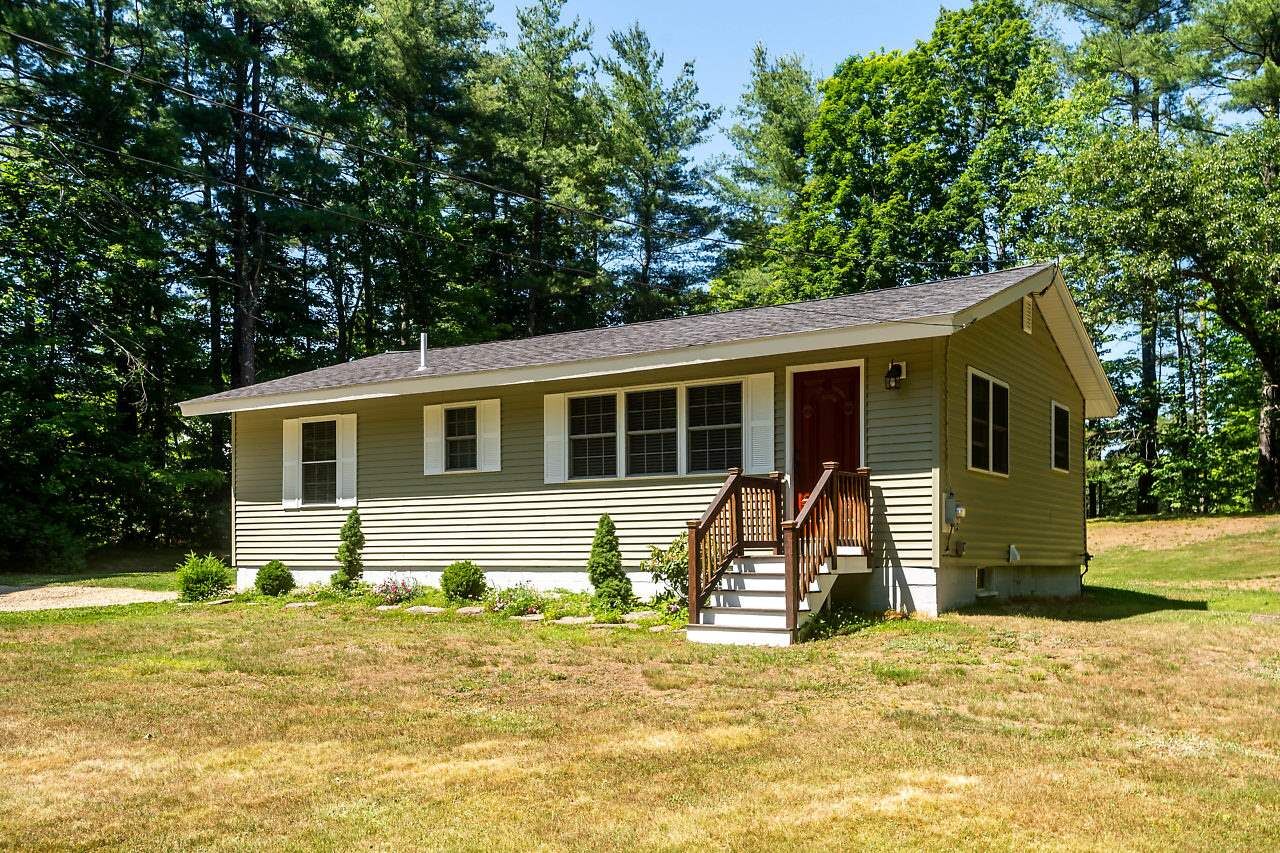 Property Photo: 71 Middle Road NH 03833