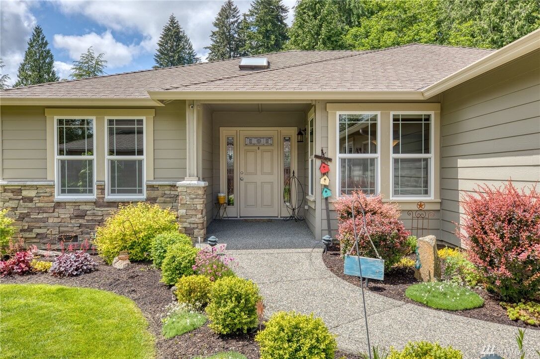 Property Photo:  2911  95th Street SE  WA 98208 
