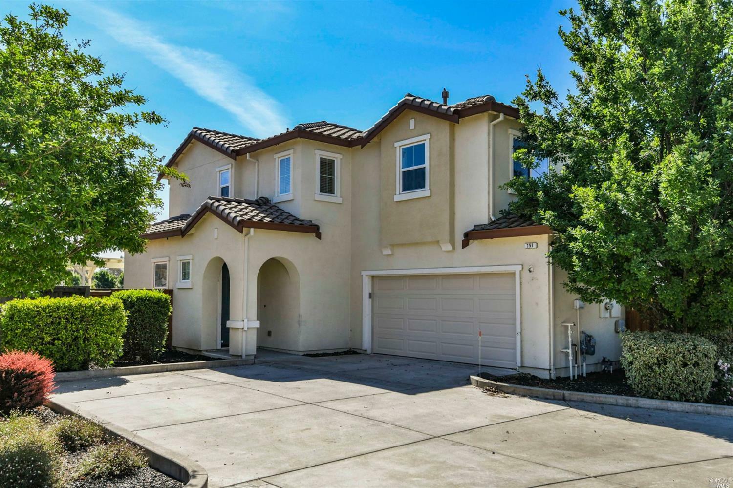 Property Photo:  757 Embassy Circle  CA 95688 