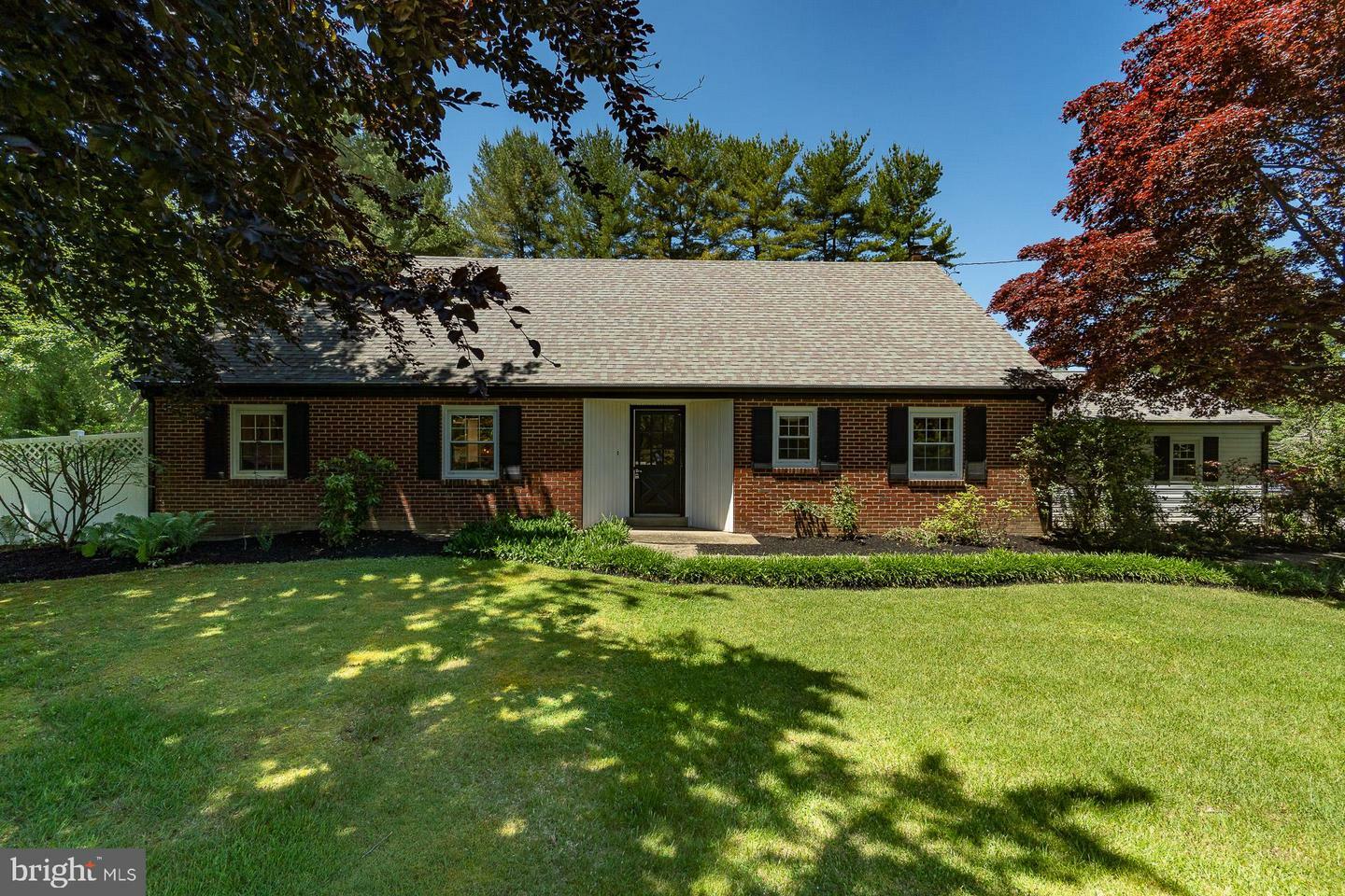 Property Photo: 1168 Edgemont Drive PA 19380