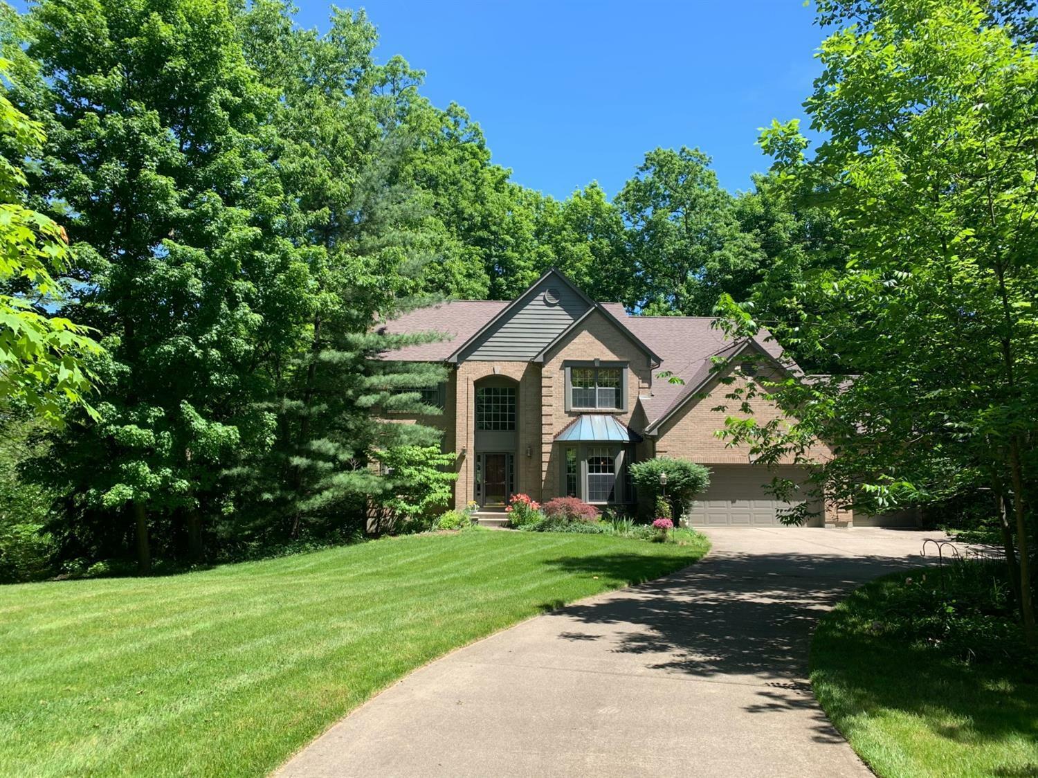 Property Photo: 1313 Woodlake Ct OH 45140