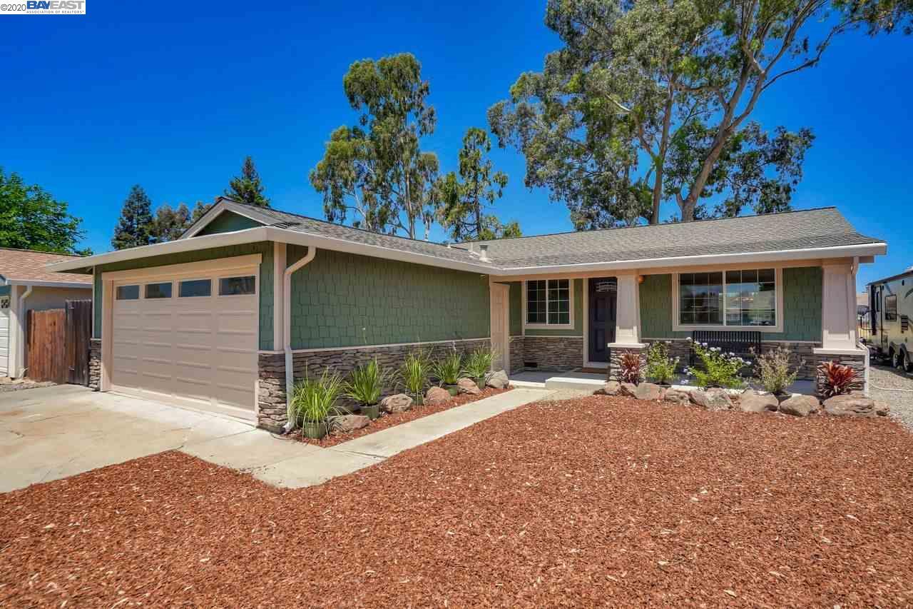 Property Photo:  5250 Iris Way  CA 94551 