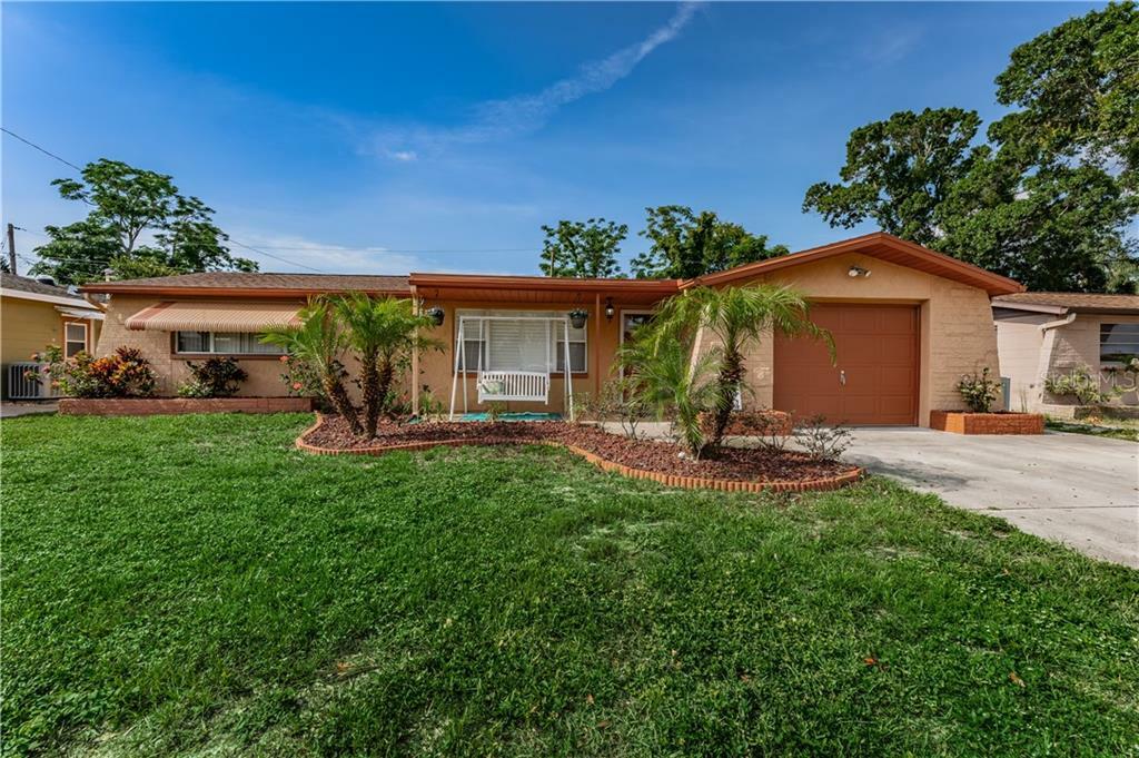 Property Photo: 4128 Westwood Drive FL 34691