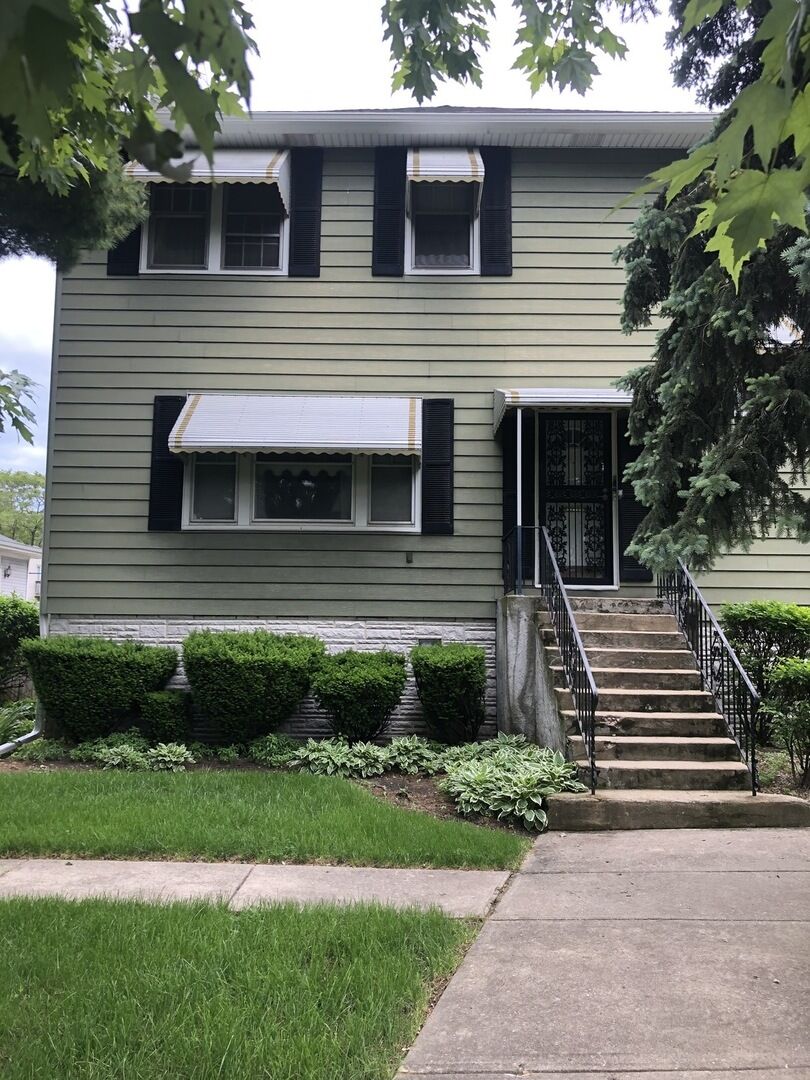 Property Photo: 3641 North Kedvale Avenue IL 60641