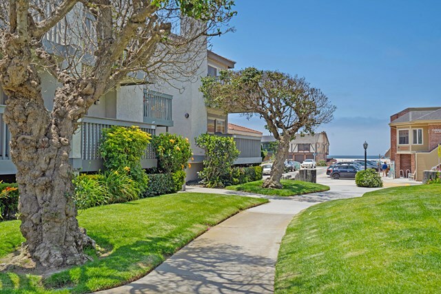 Property Photo:  2967 Harbor Boulevard  CA 93035 