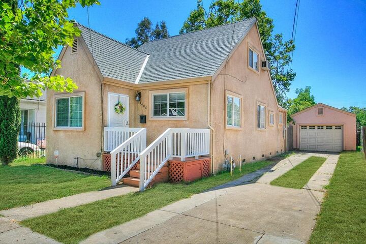 3408 44th Street  Sacramento CA 95817 photo