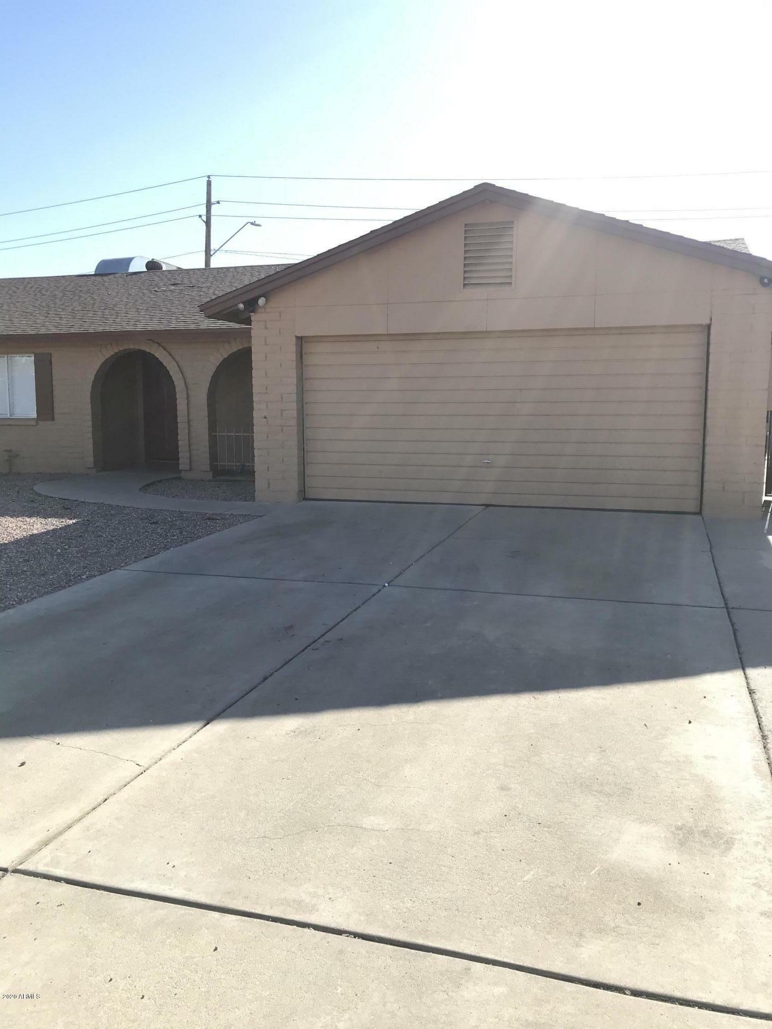 Property Photo:  12440 N 50th Lane  AZ 85304 